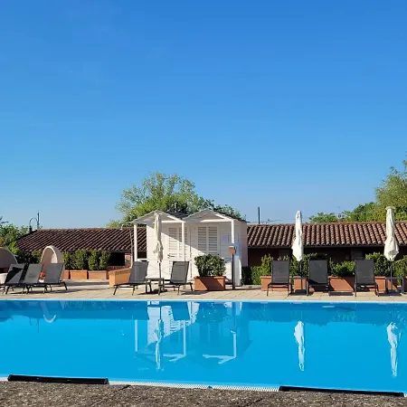 Relais Sant'uffizio Wellness & מלון 4*