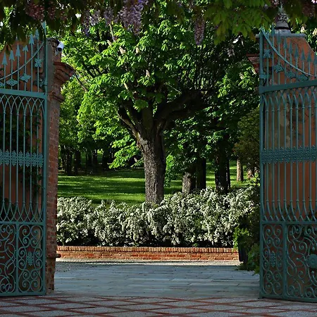 מלון Relais Sant'uffizio Wellness &