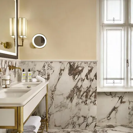 فندق Relais Sant'uffizio 5*