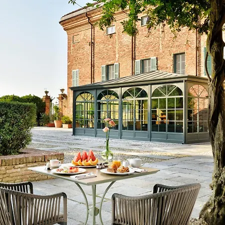Relais Sant'uffizio Hotel 5*
