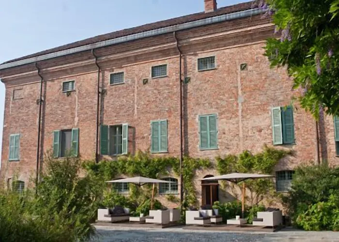 فندق Relais Sant'uffizio Wellness & Cioccaro Di Penango