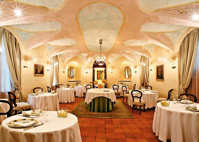 Relais Sant'uffizio Wellness & 4*